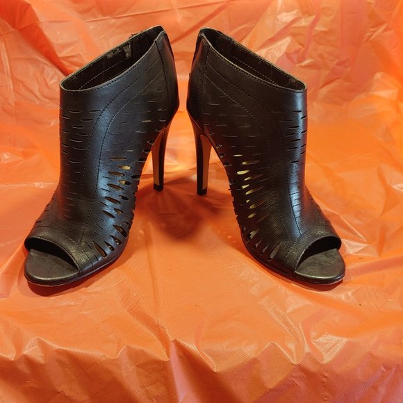 Shoe Mint Women's Heels - Picture 1 of 5